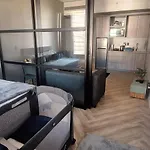 1501 Golden Thibault